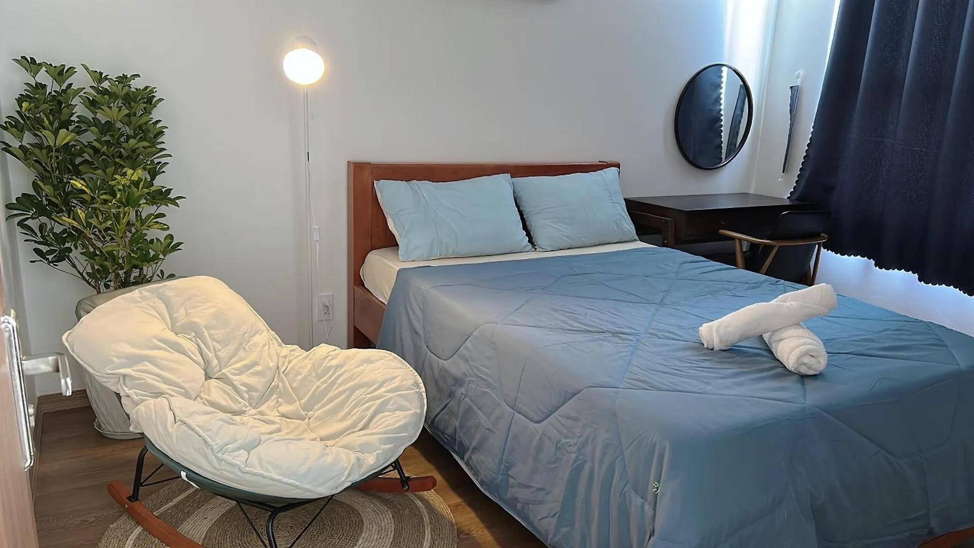 The Western Capital Apartment, Eric House Ho Chi Minh City Apartment